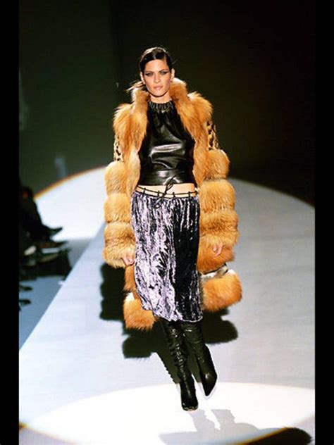 gucci fw 1999|tom ford gucci runway.